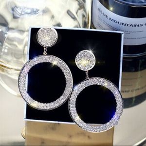 NEW 925 Sterling Silver Sparkling ✨ Earrings